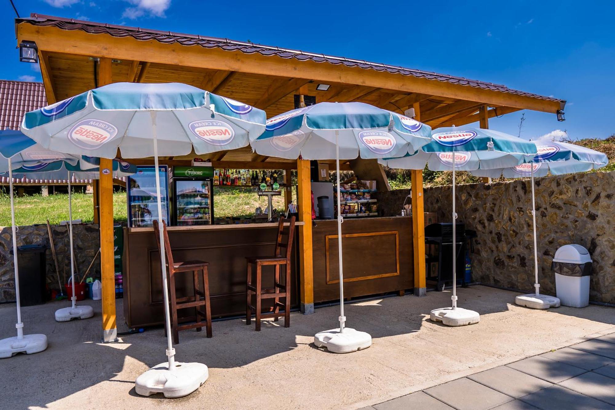 Aquacool Hotel Crasna  Exterior foto